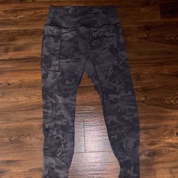 Black Camo Leggings - Picture 1 of 1